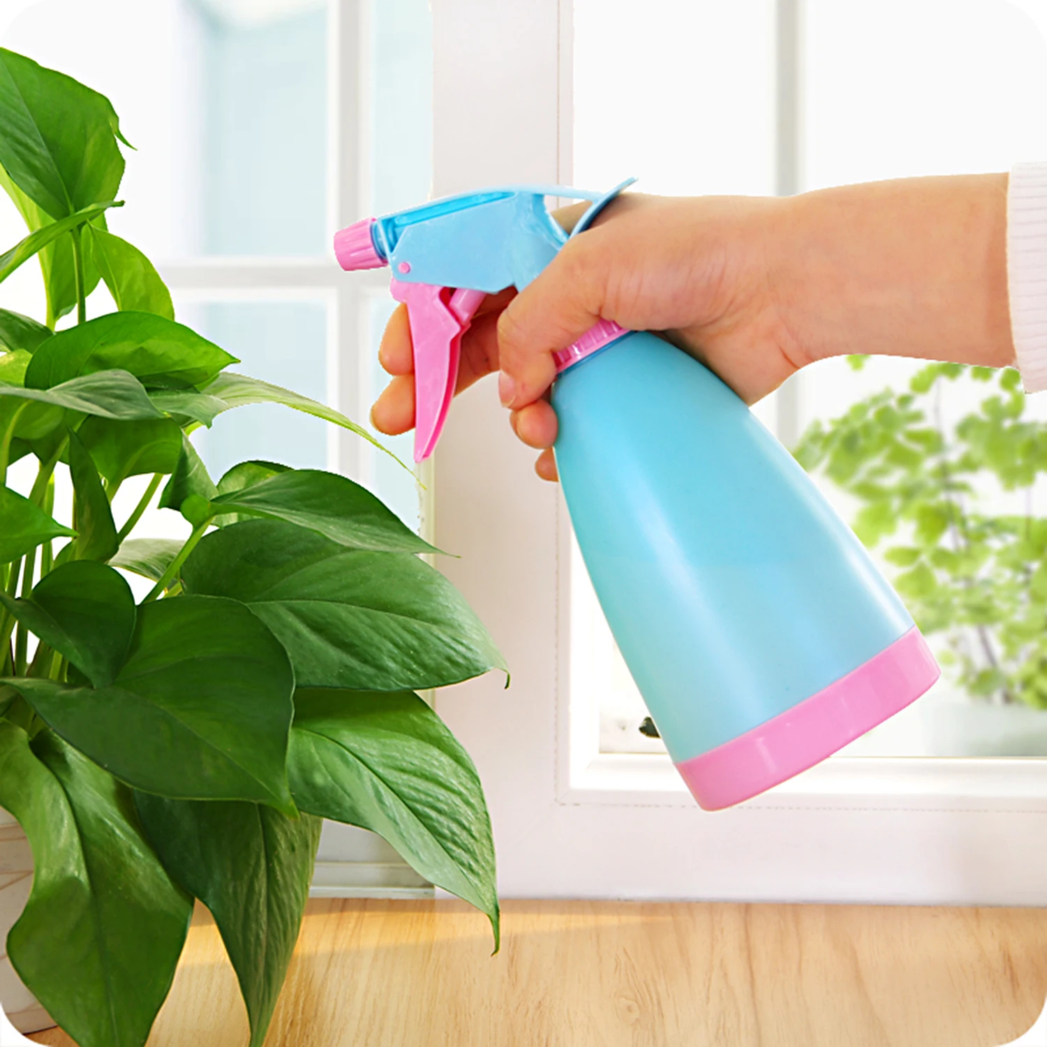 Empty Spray Bottle 500ml Leak-proof Adjustable Nozzle Refillable Chemical Resistant Heavy Duty Bottle Liquid Dispensers
Empty Spray Bottle 500ml Leak-proof Adjustable Nozzle Refillable Chemical Resistant Heavy Duty Bottle Liquid Dispensers