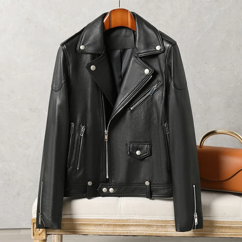 SHZQ Leather Women's Spring and Autumn 2021 New Little Sheep Leather Jacket Short Versatile Motorcycle Jacket Fashion 
SHZQ Leather Women's Spring and Autumn 2021 New Little Sheep Leather Jacket Short Versatile Motorcycle Jacket Fashion