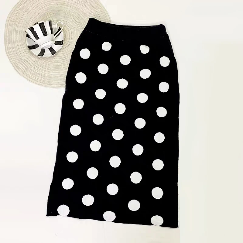 Spring Fall Winter Retro White Polka Dot Black Skirt Office Lady Work High Street England Preppy Style Elastic Waist Knit Skirts
Spring Fall Winter Retro White Polka Dot Black Skirt Office Lady Work High Street England Preppy Style Elastic Waist Knit Skirts