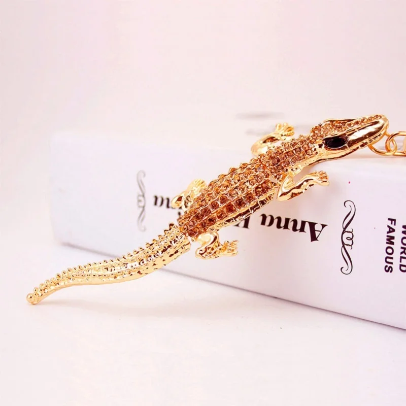 Car keychain key ring pendant key diamond pendant stone crystal key chain gift Car handbag key chain party gift Cute key rope
Car keychain key ring pendant key diamond pendant stone crystal key chain gift Car handbag key chain party gift Cute key rope