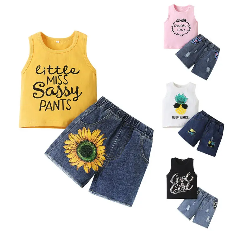 Girls Summer Sleeveless Suit Letter Print Round Neck Cotton Top Sunflower Denim Shorts Four Color Fashion Two Piece Set
Girls Summer Sleeveless Suit Letter Print Round Neck Cotton Top Sunflower Denim Shorts Four Color Fashion Two Piece Set