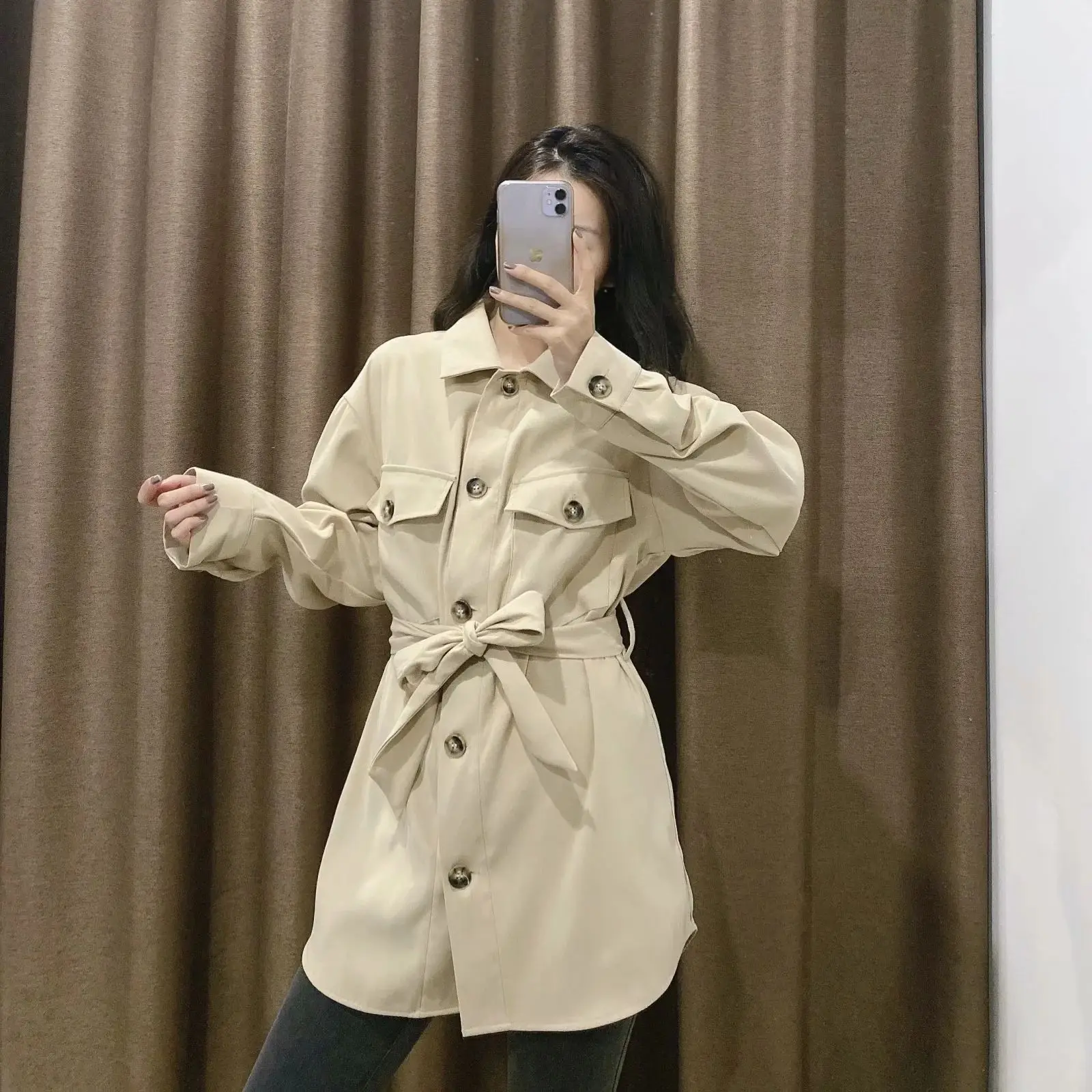 2021 New Women Cargo Blouse Shirt Long Sleeves Collared belted Elegant Fashion Casual Woman Blouse Shirt Tops Femme Mujer blusas
2021 New Women Cargo Blouse Shirt Long Sleeves Collared belted Elegant Fashion Casual Woman Blouse Shirt Tops Femme Mujer blusas