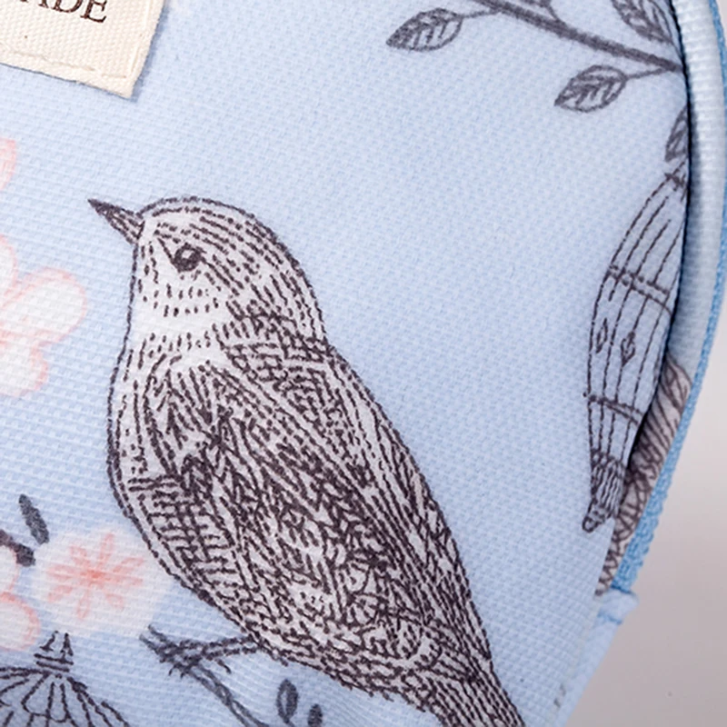 Women Waterproof Cosmetic Bag Hand Carry Printing Makeup Travel Organizer Toiletry Kits Portable Wash Beautician Pouch
Women Waterproof Cosmetic Bag Hand Carry Printing Makeup Travel Organizer Toiletry Kits Portable Wash Beautician Pouch