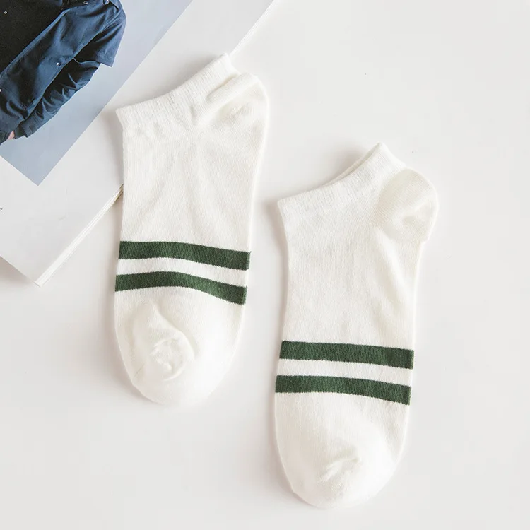 5Pair Cotton Ankle Socks Men's Solid Color Fashion Male Boat Socks Shallow Mouth Breathable Short Socks for Male Autumn Winter
5Pair Cotton Ankle Socks Men's Solid Color Fashion Male Boat Socks Shallow Mouth Breathable Short Socks for Male Autumn Winter