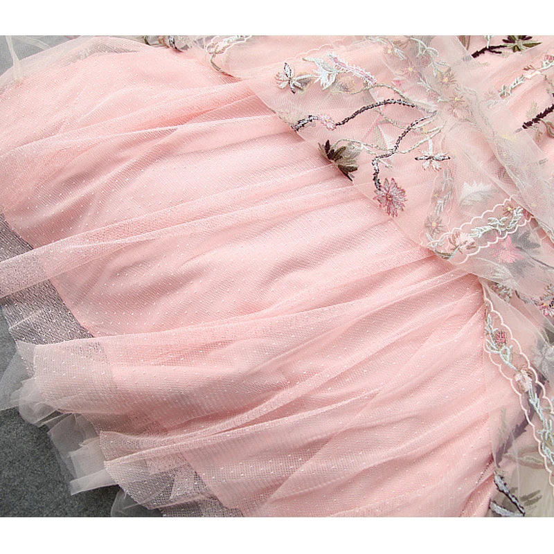 Women Autumn Designer Luxury Runway Fashion Lantern Long Sleeve Pink Mesh Flower Embroidery Holiday Dress
Women Autumn Designer Luxury Runway Fashion Lantern Long Sleeve Pink Mesh Flower Embroidery Holiday Dress