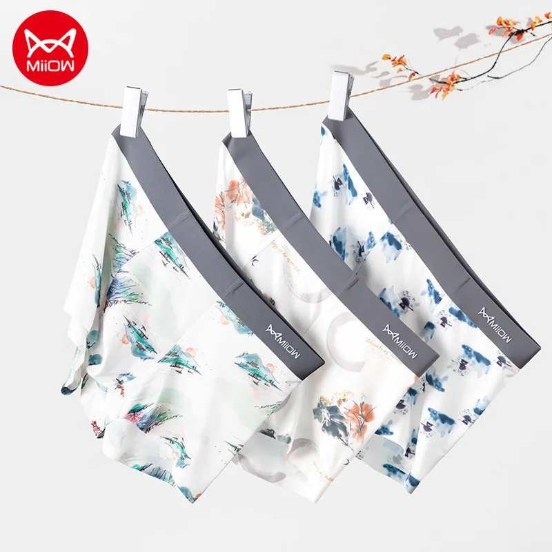 3pcs MiiOW Men's Ice Silk Seamless Underwear Men Printed Cotton Crotch Boxer Shorts Summer Antibacterial Breathable Sexy Panties
3pcs MiiOW Men's Ice Silk Seamless Underwear Men Printed Cotton Crotch Boxer Shorts Summer Antibacterial Breathable Sexy Panties