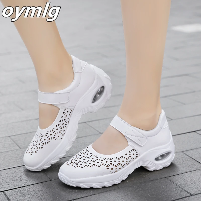 Hot Selling Summer New Style Women's Outdoor Sneakers Comfortable Breathable Hollow Casual Shoes Sports Mesh Womans White Shoes 
Hot Selling Summer New Style Women's Outdoor Sneakers Comfortable Breathable Hollow Casual Shoes Sports Mesh Womans White Shoes