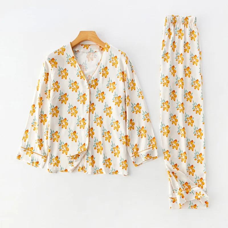 Retro Style Yellow Chrysanthemum Printed Floral Shirt Pajamas Viscose Long Sleeve Trouser Suits Four Seasons Homewear Pijamas
Retro Style Yellow Chrysanthemum Printed Floral Shirt Pajamas Viscose Long Sleeve Trouser Suits Four Seasons Homewear Pijamas