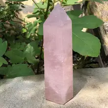 Large Size Natural Rock Rose Quartz Crystal Point Healing Stone Pure Color spiritual Obelisk Wand Pink Room ornaments
