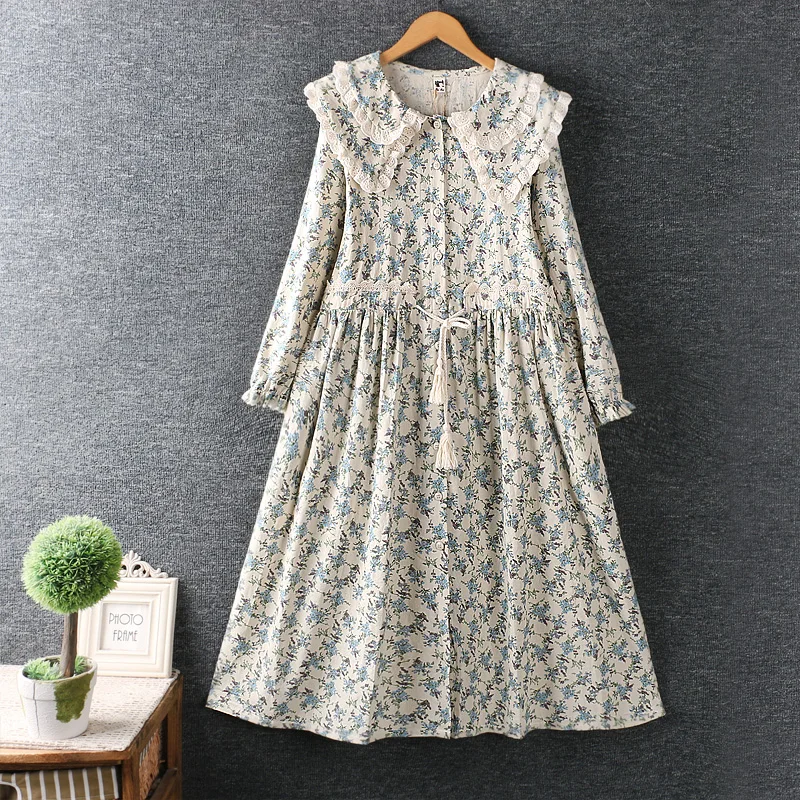 New Autumn Women Cotton and linen Dress Japan Style Sweet Double layer Turndown Collar Long Sleeve Lace Print Dresses Women
New Autumn Women Cotton and linen Dress Japan Style Sweet Double layer Turndown Collar Long Sleeve Lace Print Dresses Women