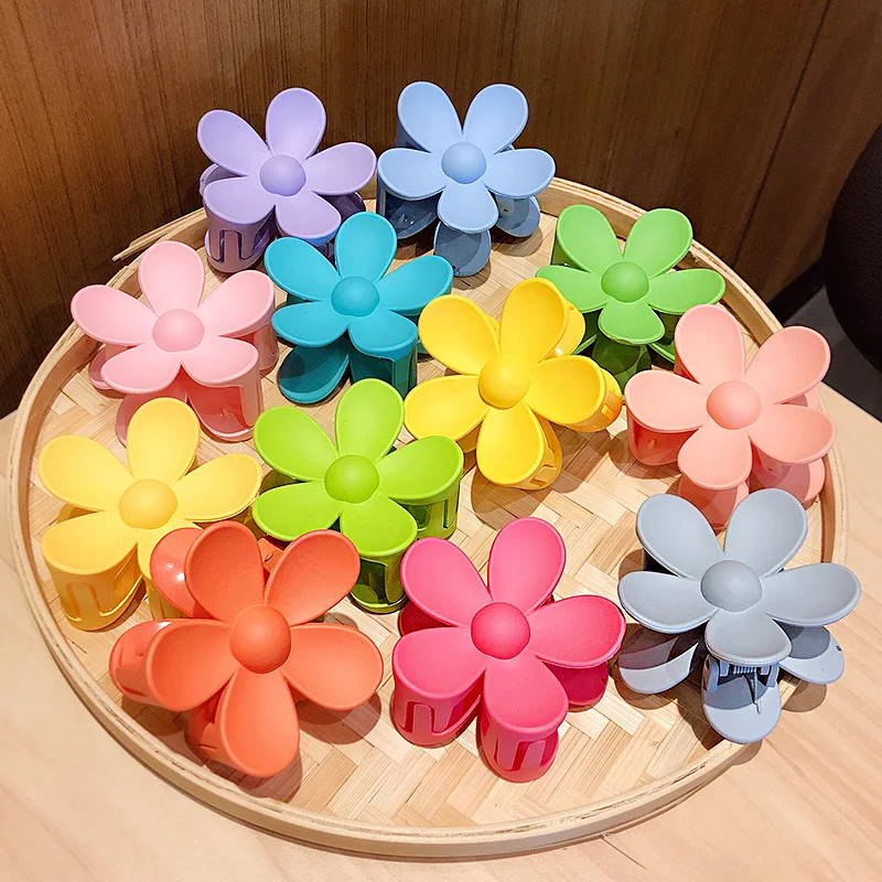 Cute Candy Colors Hair Clip Headband Big Flower Hair Claws Plastic Hair Clips For Girl Women Hairpins Fashion Hair Accessories
Cute Candy Colors Hair Clip Headband Big Flower Hair Claws Plastic Hair Clips For Girl Women Hairpins Fashion Hair Accessories