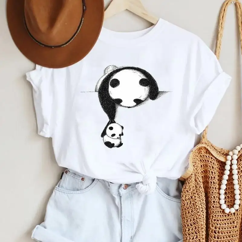 Женская футболка с принтом панды, повседневный топ с коротким рукавом в стиле 90-х, модная летняя футболка, женская футболка с графическим пр... 
Женская футболка с принтом панды, повседневный топ с коротким рукавом в стиле 90-х, модная летняя футболка, женская футболка с графическим пр...