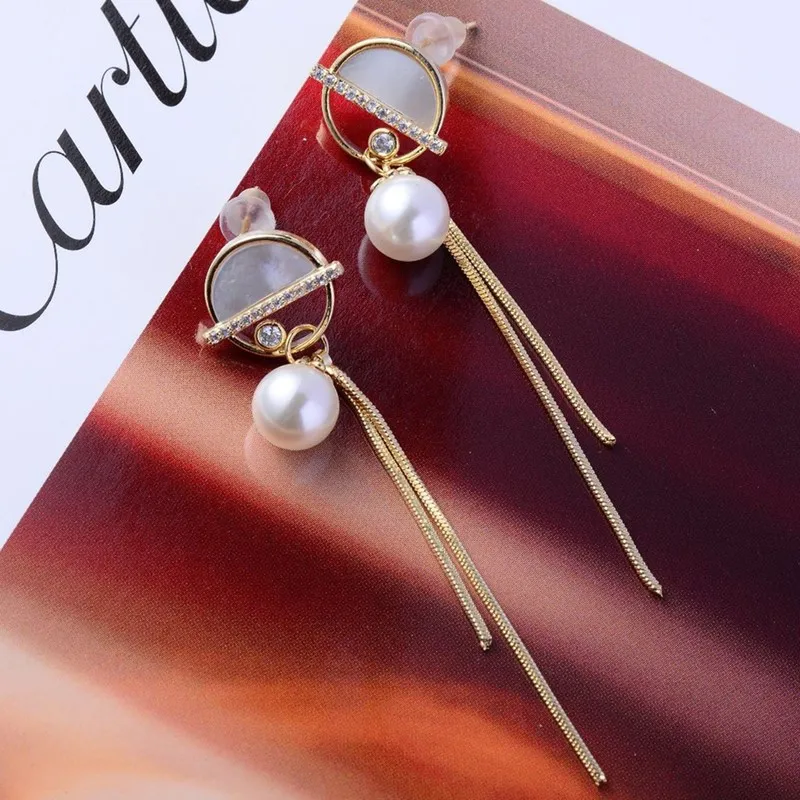 Fashion women's earrings temperament tassel earrings geometric round earrings needle earrings earrings
Fashion women's earrings temperament tassel earrings geometric round earrings needle earrings earrings