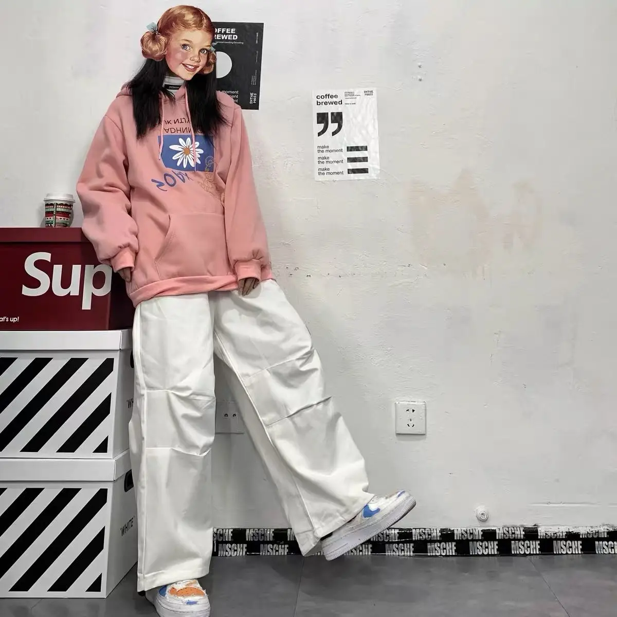 2021 yuansufeng ins retro Korean version versatile loose drop feeling show thin wide leg overalls casual pants men's and women's
2021 yuansufeng ins retro Korean version versatile loose drop feeling show thin wide leg overalls casual pants men's and women's