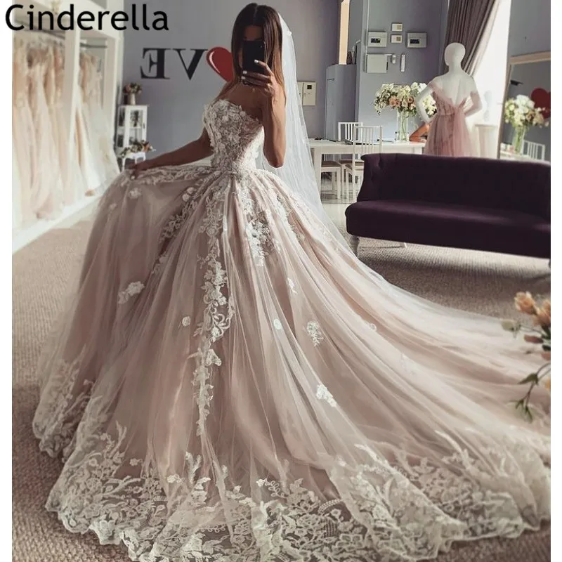 Wedding Dresses Champagne Sweetheart Sleeveless Tulle Lace Applique Wedding Bridal Gowns With Lace Up Back vestido de noiva
Wedding Dresses Champagne Sweetheart Sleeveless Tulle Lace Applique Wedding Bridal Gowns With Lace Up Back vestido de noiva