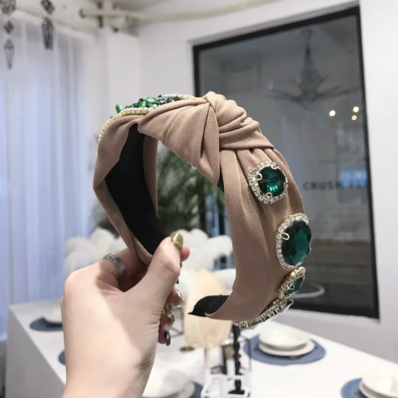 Baroque Emerald Crystal Knot Headbands For Women Hair Accessories Korea Headband for Girls Crown Flower Hairbands Head Wrap
Baroque Emerald Crystal Knot Headbands For Women Hair Accessories Korea Headband for Girls Crown Flower Hairbands Head Wrap