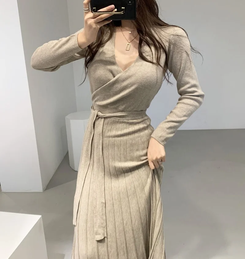 2021 New Sexy Women V-neck Bodycon Pencil Dress Autumn Winter Long Sleeve Slim Lace-up Dress Korean Fashion Solid Vestidos
2021 New Sexy Women V-neck Bodycon Pencil Dress Autumn Winter Long Sleeve Slim Lace-up Dress Korean Fashion Solid Vestidos