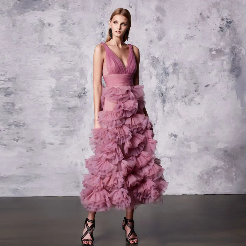 Taro Purple Evening Dress Ruffled robe de soiree longue Pleated Evening Prom Dresses Tulle V Neckline abendkleider
Taro Purple Evening Dress Ruffled robe de soiree longue Pleated Evening Prom Dresses Tulle V Neckline abendkleider