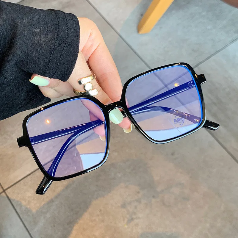 Anti-blue Light Oversized Square Eyeglasses For Women Black Frame Men Eyewear Fashion Classic Trend Glasses Retro Big Shade
Anti-blue Light Oversized Square Eyeglasses For Women Black Frame Men Eyewear Fashion Classic Trend Glasses Retro Big Shade