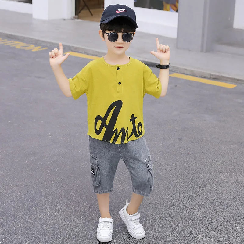 Children's clothing boys summer suit handsome boys short-sleeved jeans two-piece boys clothes boutique outfits BT55
Children's clothing boys summer suit handsome boys short-sleeved jeans two-piece boys clothes boutique outfits BT55