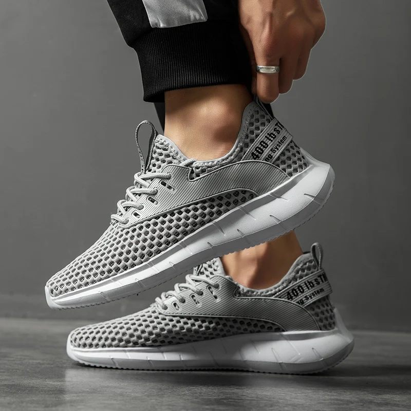 Sneakers 
Sneakers