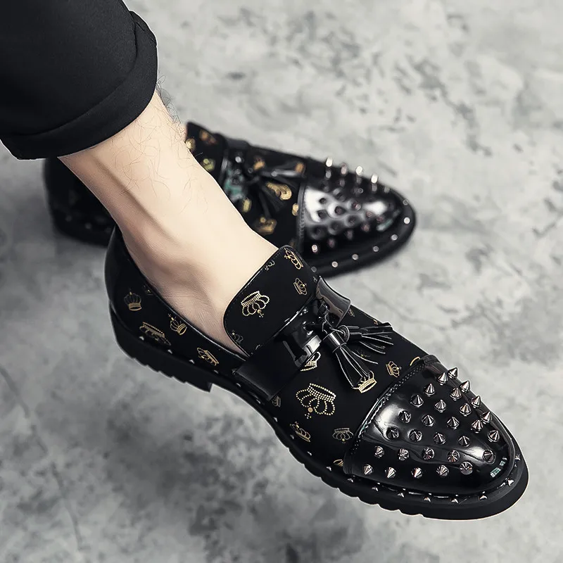 Gentleman Large Size Shoes Men Fashion Hot Sale British Style Trend For Personality Male Shoe Oxford Men's Loafers
Gentleman Large Size Shoes Men Fashion Hot Sale British Style Trend For Personality Male Shoe Oxford Men's Loafers