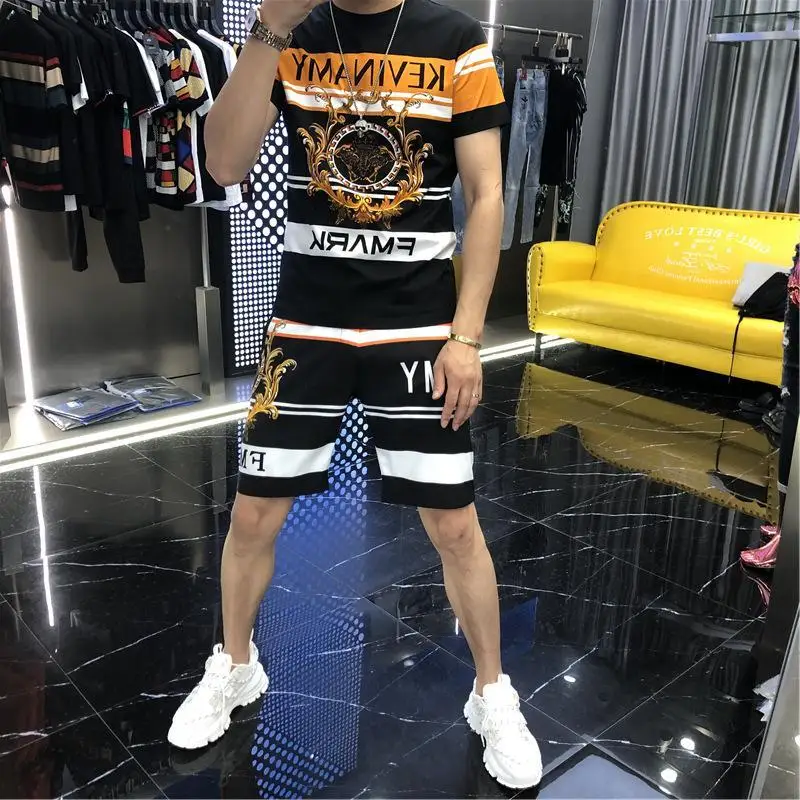 Men's suit summer short sleeve shorts five summer hot drill T-shirt spirit guy ice silk set of summer clothes
Men's suit summer short sleeve shorts five summer hot drill T-shirt spirit guy ice silk set of summer clothes