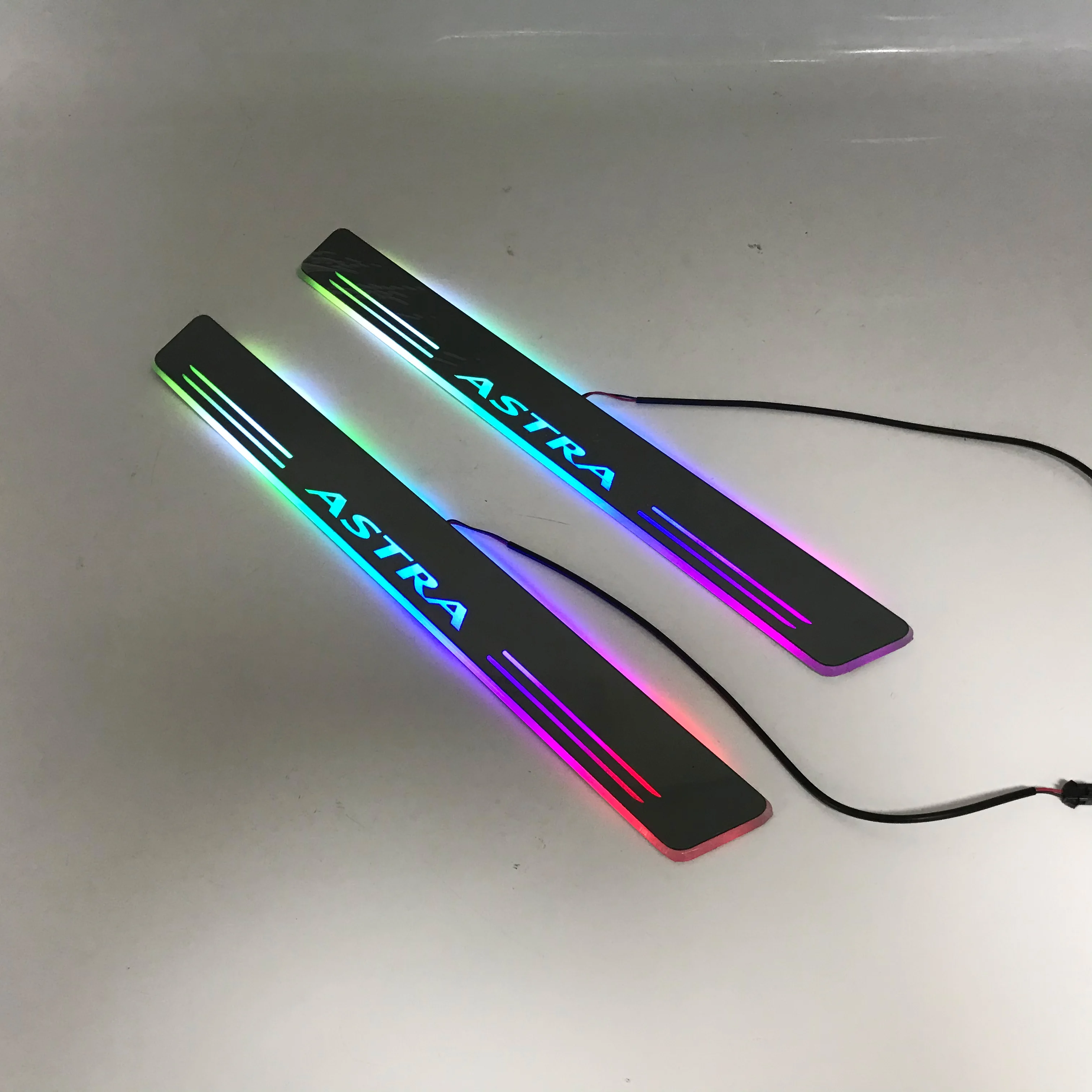 Acrylic mobile LED welcome scooter wear plate door sill frame path light for Opel Astra accessories dedicated Flow/fixed light
Acrylic mobile LED welcome scooter wear plate door sill frame path light for Opel Astra accessories dedicated Flow/fixed light