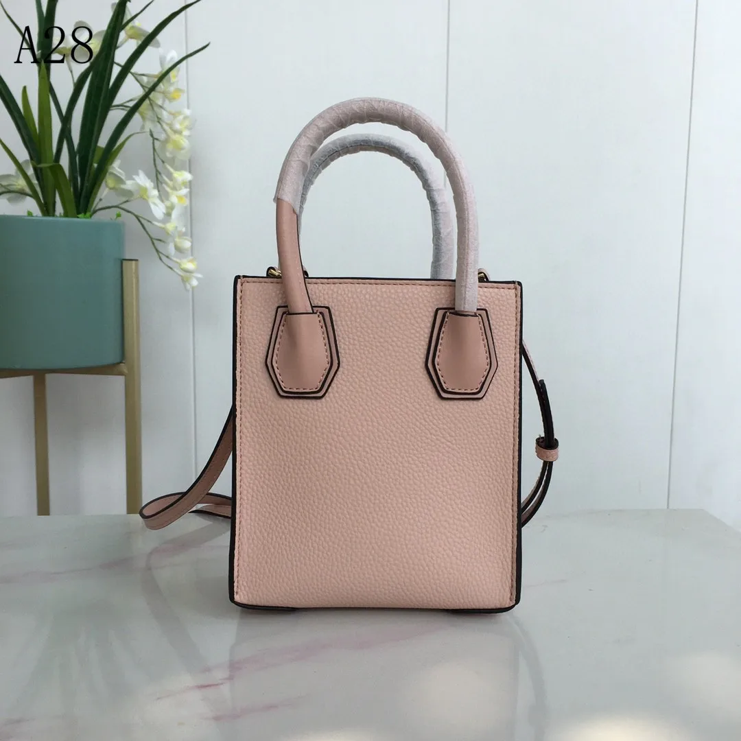 Confused Luxury Jewelry Ladies Small Vertical Tote Mercer Mini Handbag Designer Shoulder Bag Messenger Bag Handbag Tote Bag
Confused Luxury Jewelry Ladies Small Vertical Tote Mercer Mini Handbag Designer Shoulder Bag Messenger Bag Handbag Tote Bag
