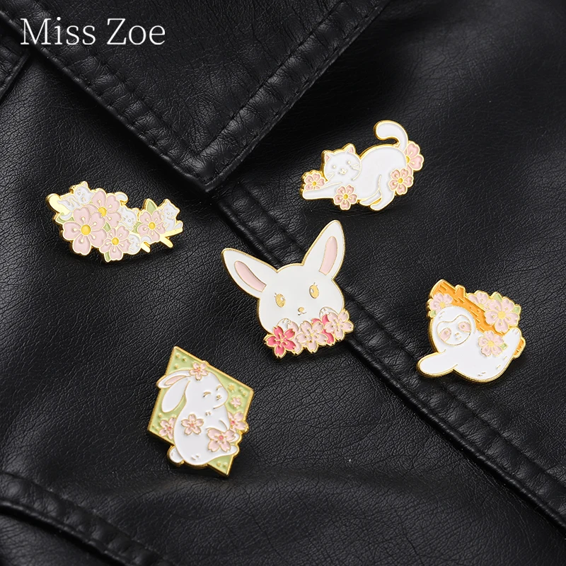 Corolla Bunny Sloth Tanuki Enamel Pins Custom Adorable Animal Brooches Badges Gifts For People Who Love Cute Accessories Jewely
Corolla Bunny Sloth Tanuki Enamel Pins Custom Adorable Animal Brooches Badges Gifts For People Who Love Cute Accessories Jewely