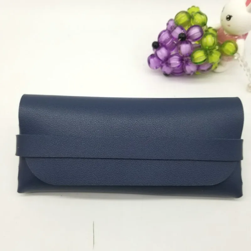 Unisex Fashion Glasses Bag Protective Case Cover Women Men Portable Sunglasses Case Box Reading Eyeglasses Box Accessories
Unisex Fashion Glasses Bag Protective Case Cover Women Men Portable Sunglasses Case Box Reading Eyeglasses Box Accessories