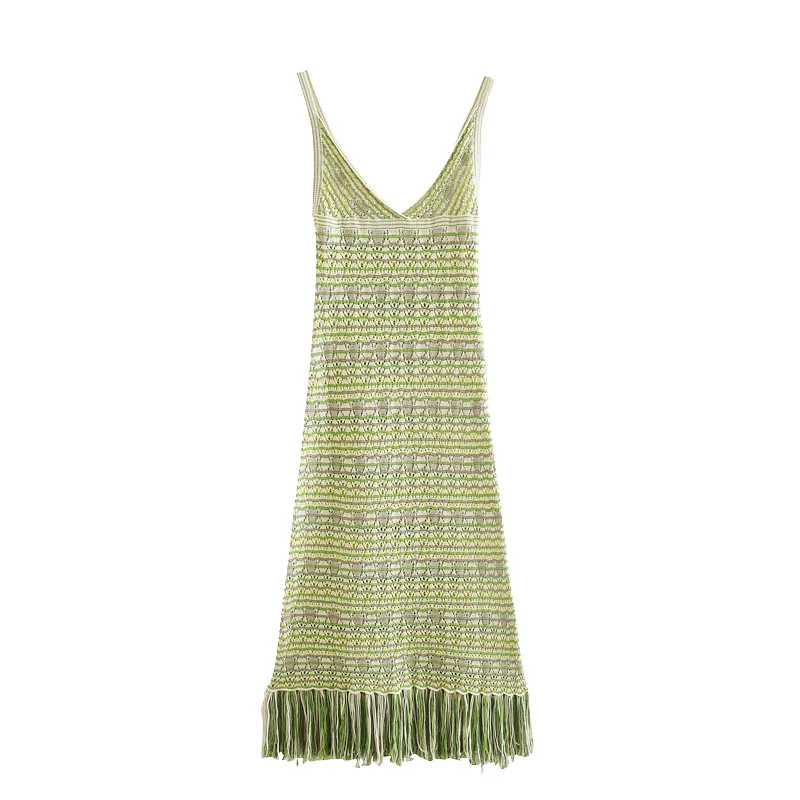 Women Chic Fashion With Tassel Knitted Midi Dress Vintage Backless Fringed Hem Straps Female Dresses Vestidos
Women Chic Fashion With Tassel Knitted Midi Dress Vintage Backless Fringed Hem Straps Female Dresses Vestidos