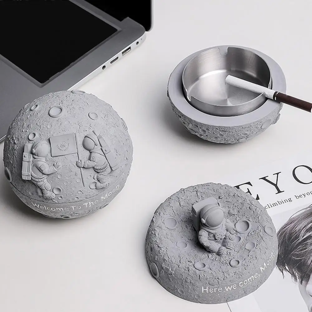 70% Dropshipping!! Creative Ashtray Card Slot Cement Cute Spaceman Pattern Soot Holder Home Ornaments Decoration
70% Dropshipping!! Creative Ashtray Card Slot Cement Cute Spaceman Pattern Soot Holder Home Ornaments Decoration
