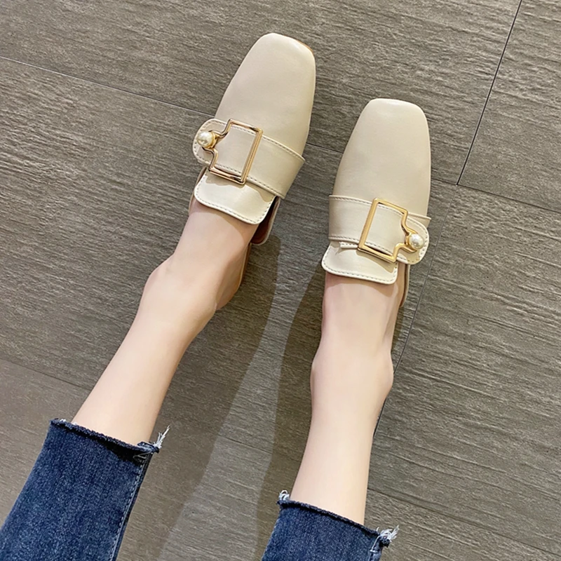 Crrcrrcrr Ladies Mature Solid Modern Fashion Slippers Women Comfortable Metal Decoration Loafers Handmade Pearl Non-slip Mules
Crrcrrcrr Ladies Mature Solid Modern Fashion Slippers Women Comfortable Metal Decoration Loafers Handmade Pearl Non-slip Mules