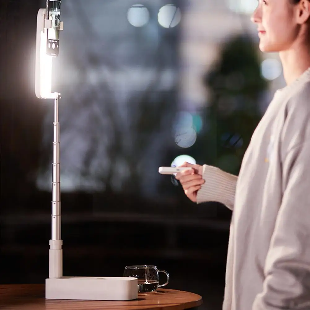 Desktop floor type multifunctional mobile phone live video stand with short rack folding fill storage retractable light K1H9
Desktop floor type multifunctional mobile phone live video stand with short rack folding fill storage retractable light K1H9