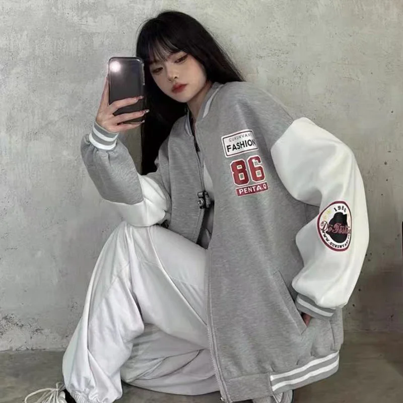 Women Print Pattern Baseball Jackets Crew Neck Zipper Patchwork Baseball Uniform 2021 Korean Harajuku BF Style Loose Coats
Women Print Pattern Baseball Jackets Crew Neck Zipper Patchwork Baseball Uniform 2021 Korean Harajuku BF Style Loose Coats