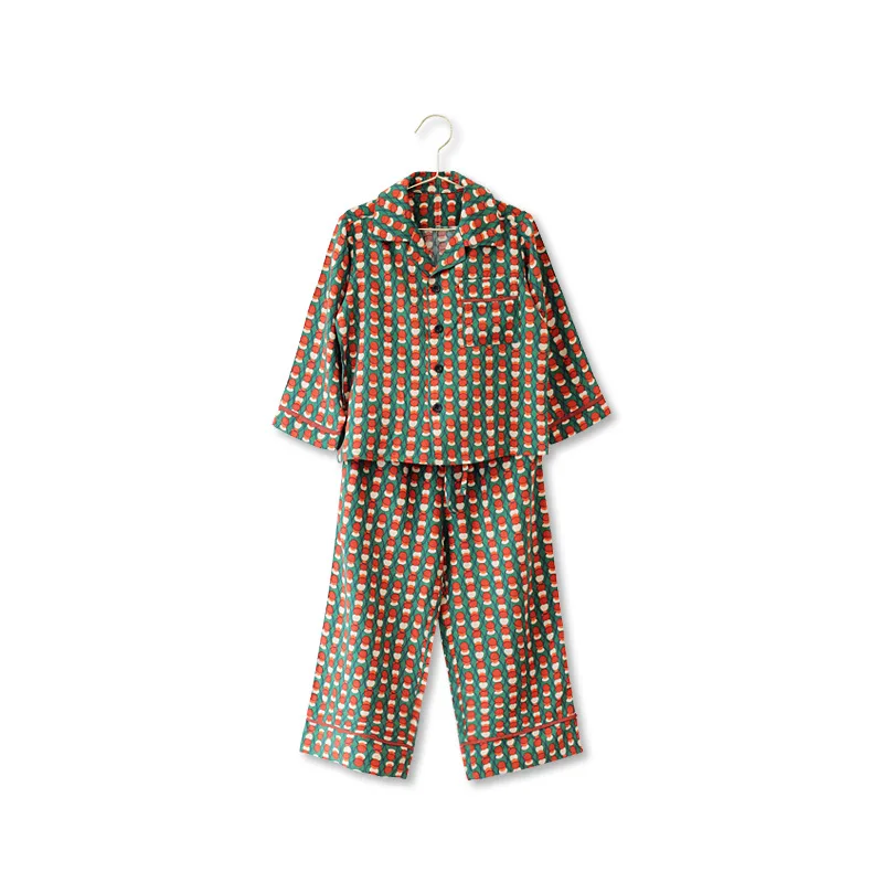 2020 Spring and Summer Boys and Girls Retro Printed Cotton Suit Pyjamas Air Conditioning Suit family christmas pajamas
2020 Spring and Summer Boys and Girls Retro Printed Cotton Suit Pyjamas Air Conditioning Suit family christmas pajamas