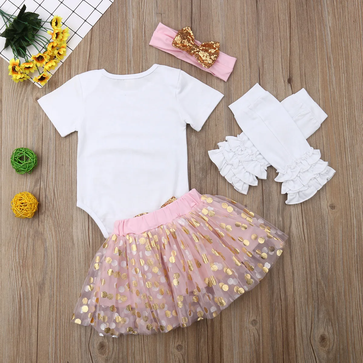 2020 Brand New Baby Girls Clothes Mother's Day Baby Kids Girls Princess Romper Tops+Tutu Lace Bowknot Polka Dot Skirt 4PCS
2020 Brand New Baby Girls Clothes Mother's Day Baby Kids Girls Princess Romper Tops+Tutu Lace Bowknot Polka Dot Skirt 4PCS