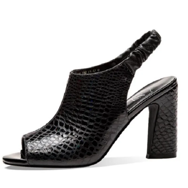 2021 Women Sandals Summer Fashion Fish Mouth High Heels Shoes Women Patent Leather Thick Heels Pumps Party Casual Females Heels
2021 Women Sandals Summer Fashion Fish Mouth High Heels Shoes Women Patent Leather Thick Heels Pumps Party Casual Females Heels