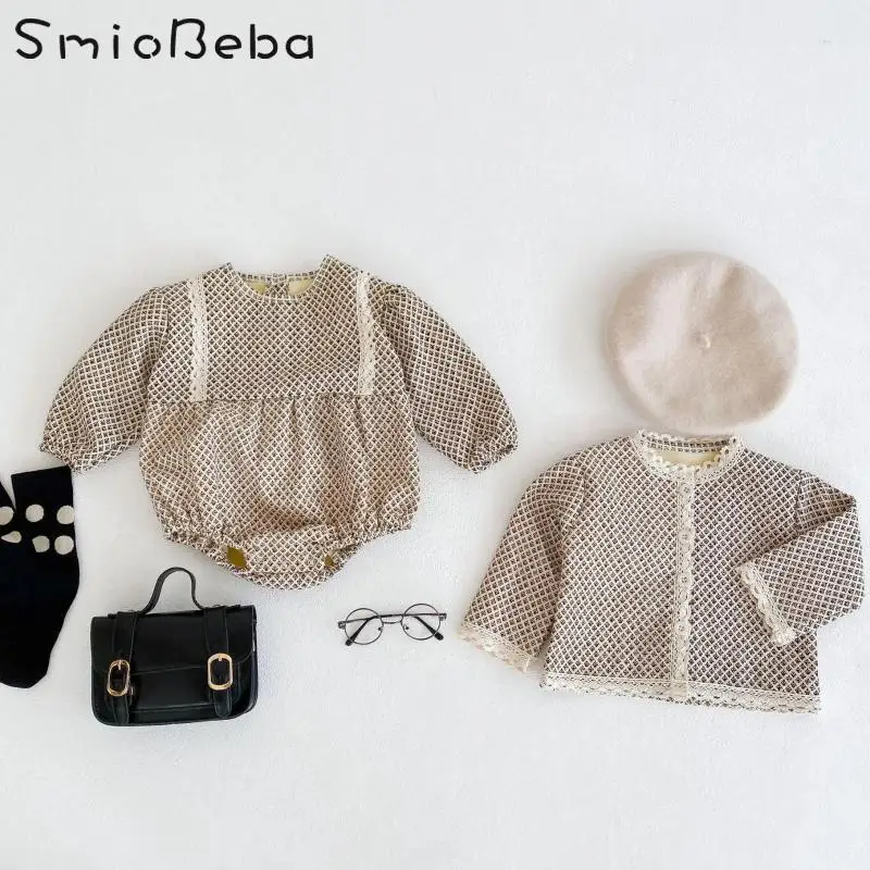 2021 Winter Bodysuits Clothes Thickened Full Print Baby Girl Jumpsuit Cardigan Coat + Harbin Kids Climbing Suit Two-piece Sets
2021 Winter Bodysuits Clothes Thickened Full Print Baby Girl Jumpsuit Cardigan Coat + Harbin Kids Climbing Suit Two-piece Sets