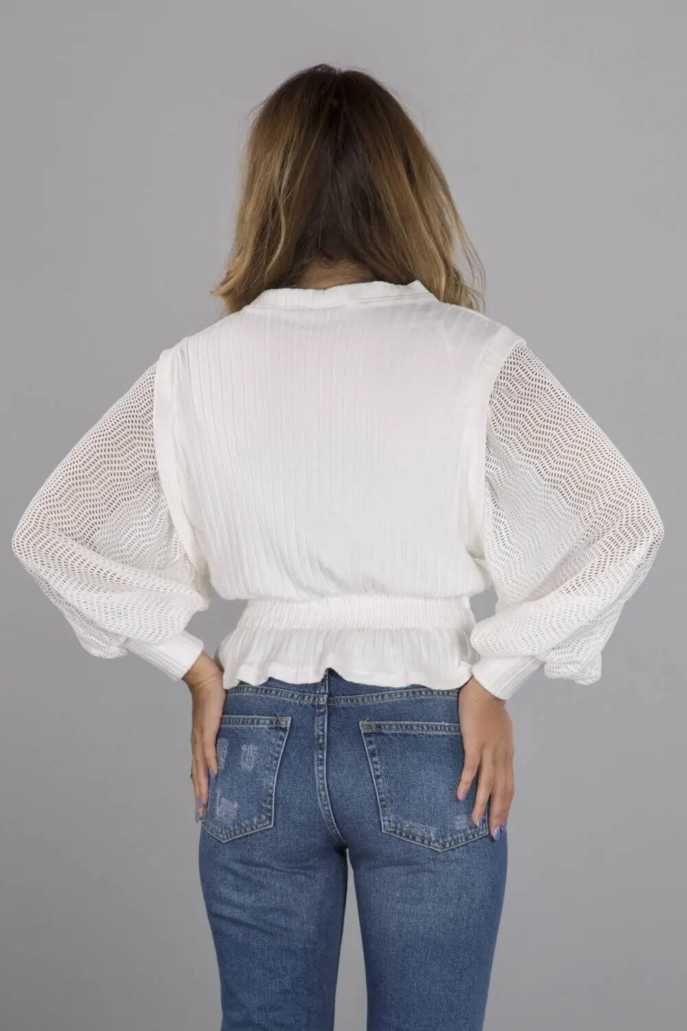 Beli Bzgl Beyaz Kadn Bluz
Beli Bzgl Beyaz Kadn Bluz