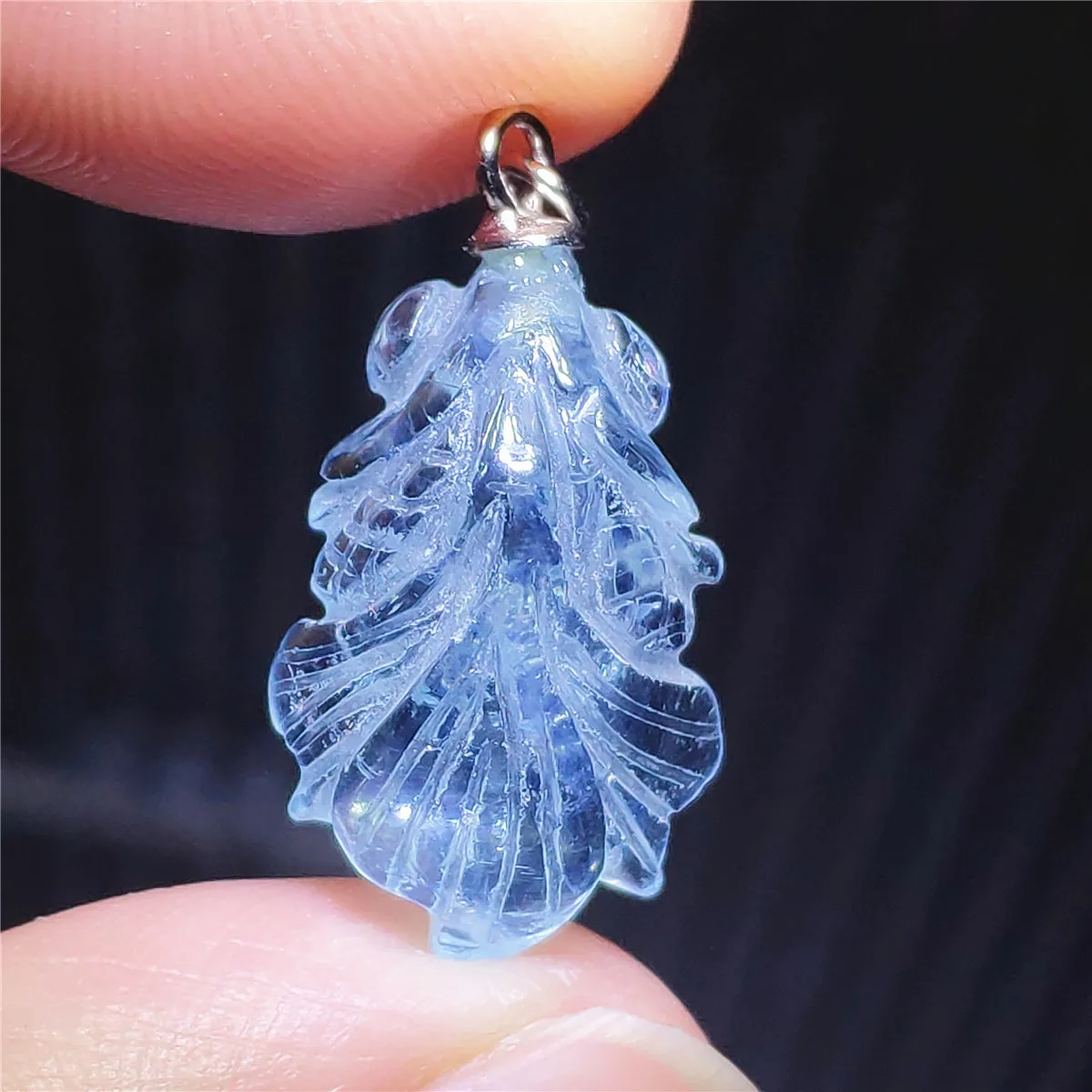 Natural Blue Aquamarine Fish Carved Pendant Brazil 18x11mm Women Men 925 Sterling Silver Jewelry Aquamarine Necklace AAAAA
Natural Blue Aquamarine Fish Carved Pendant Brazil 18x11mm Women Men 925 Sterling Silver Jewelry Aquamarine Necklace AAAAA