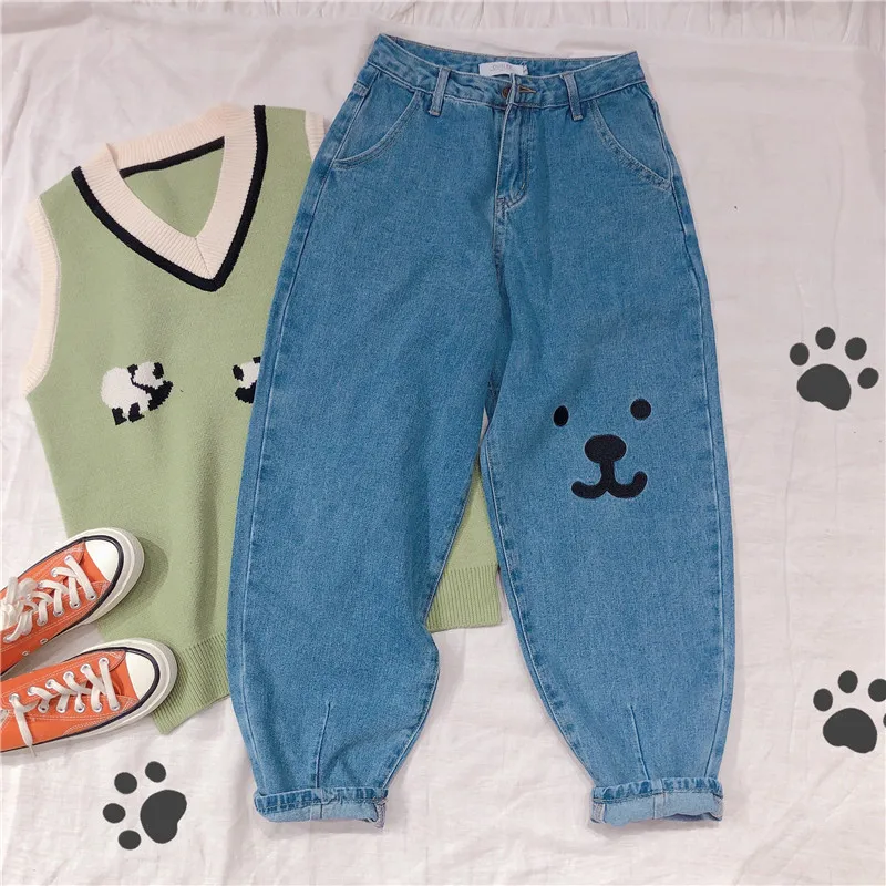 Himifashion Casual Denim Capri Pants Women Kawaii Cartoon Baggy Trousers Harajuku Cute Harem Jeans Streetwear Vintage Wide Pants
Himifashion Casual Denim Capri Pants Women Kawaii Cartoon Baggy Trousers Harajuku Cute Harem Jeans Streetwear Vintage Wide Pants