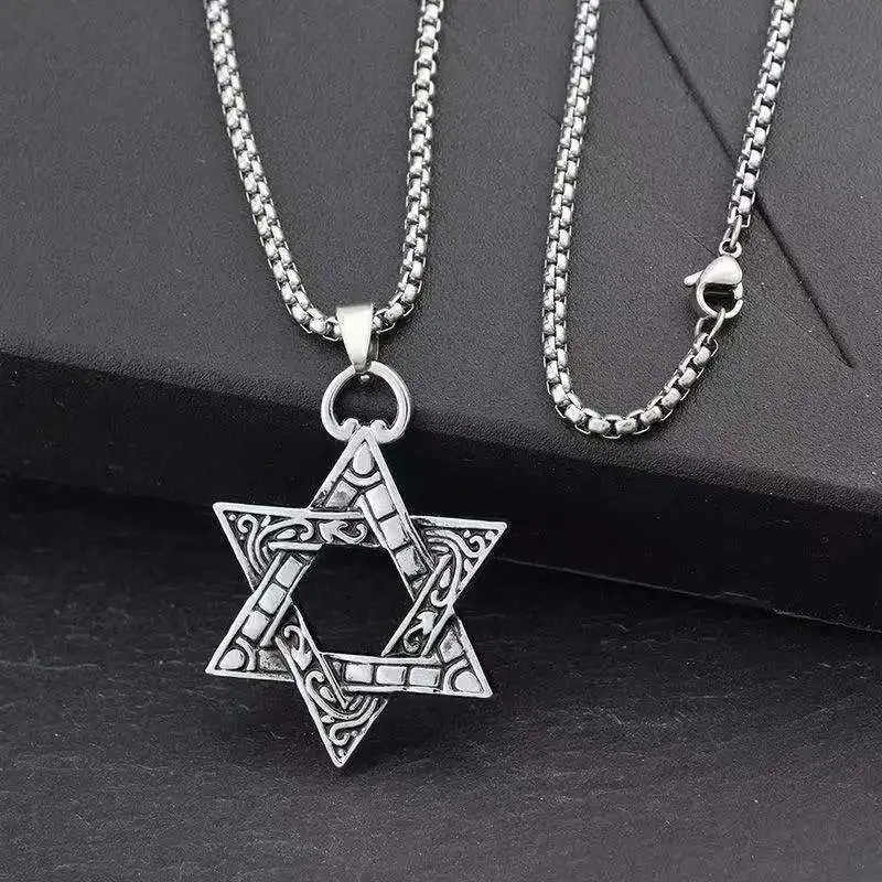 Retro European and American Personality Street Hip Hop Accessories Necklace Male Ins Fashion Simple Six-pointed Star Pendant 
Retro European and American Personality Street Hip Hop Accessories Necklace Male Ins Fashion Simple Six-pointed Star Pendant