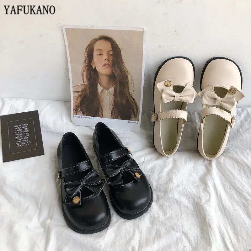 Туфли женские на платформе в стиле «лолита»
Туфли женские на платформе в стиле «лолита»