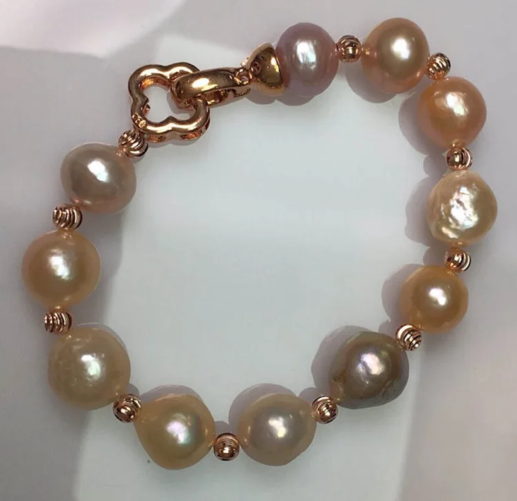Natural freshwater pearl Baroque Bracelet 10mm Mixed Color Bracelet clover button
Natural freshwater pearl Baroque Bracelet 10mm Mixed Color Bracelet clover button