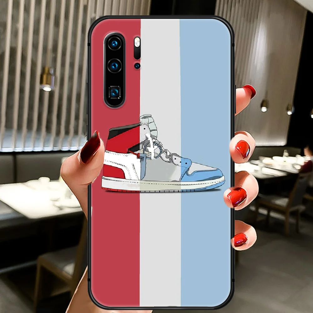 Luxury Brand Sneakers Colorful Phone Case Cover Hull For Huawei P8 P9 P10 P20 P30 P40 Lite Pro Plus Smart Z 2019 black Bumper
Luxury Brand Sneakers Colorful Phone Case Cover Hull For Huawei P8 P9 P10 P20 P30 P40 Lite Pro Plus Smart Z 2019 black Bumper