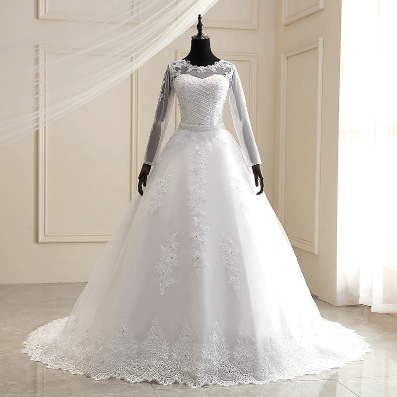 Women's wedding dress plus size O neck long sleeve bridal Muslim wedding gown lace embroidery ball gown wedding dress custommade
Women's wedding dress plus size O neck long sleeve bridal Muslim wedding gown lace embroidery ball gown wedding dress custommade