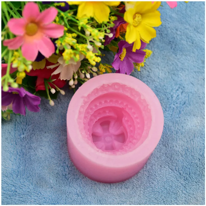 DIY baking 3 layer three-dimensional cake silicone mold soft candy mold chocolate mold cake decoration silicone mold
DIY baking 3 layer three-dimensional cake silicone mold soft candy mold chocolate mold cake decoration silicone mold