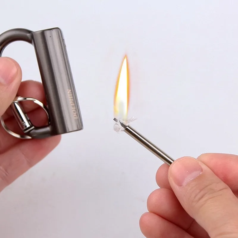 Carabiner Creative Ten Thousand Matches Creative Windproof and Waterproof Universal Match Open Fmale Ten Thousand Matches 
Carabiner Creative Ten Thousand Matches Creative Windproof and Waterproof Universal Match Open Fmale Ten Thousand Matches